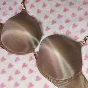 Nude Victoria’s Secret Bombshell Bra